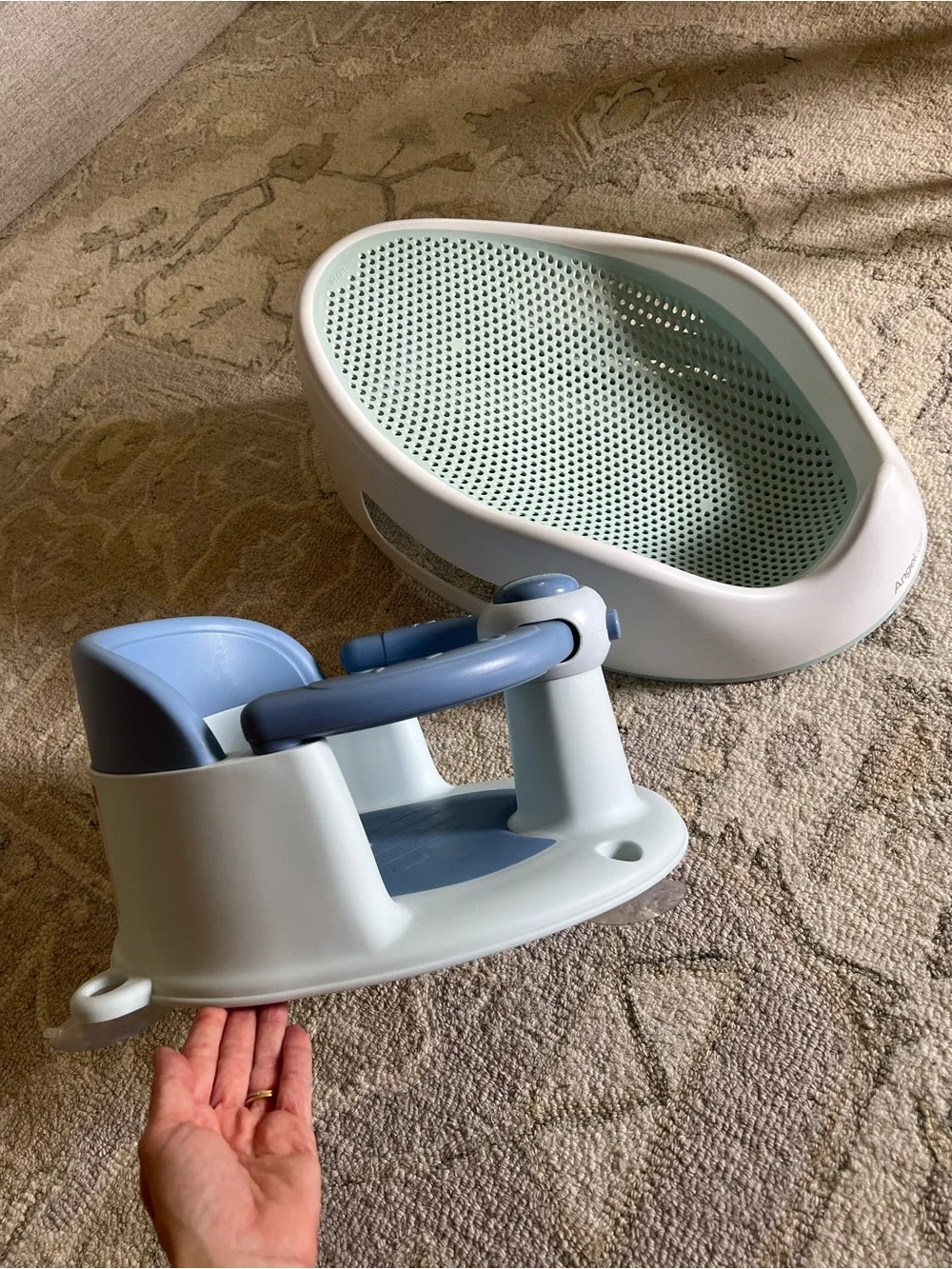 Baby Bath Seat and Infant Tub - Blue and Mint